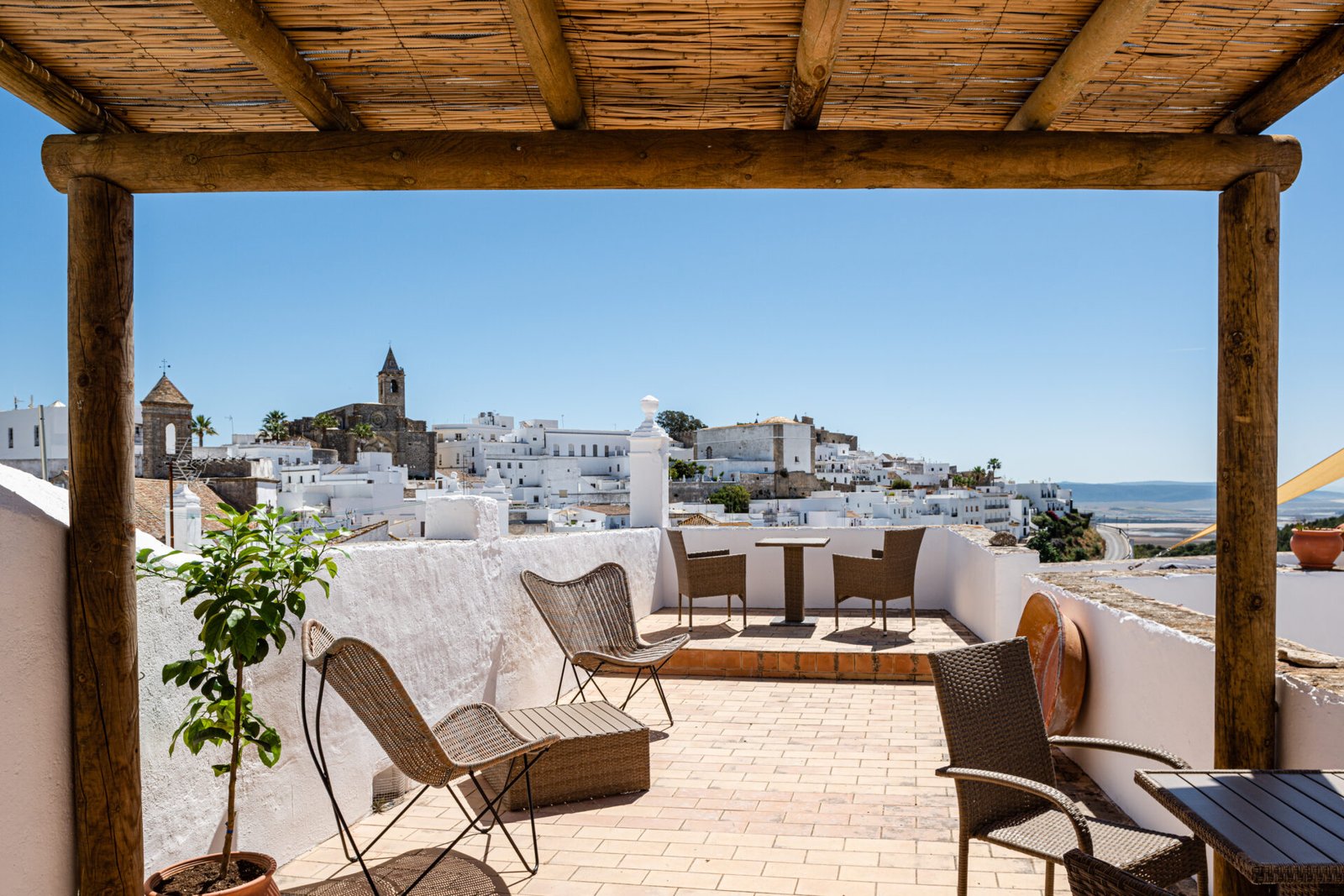 Use bitcoin or other cryptocurrencies to book and pay for rooms in Vejer de la Frontera, Cádiz, Spain, picture 9