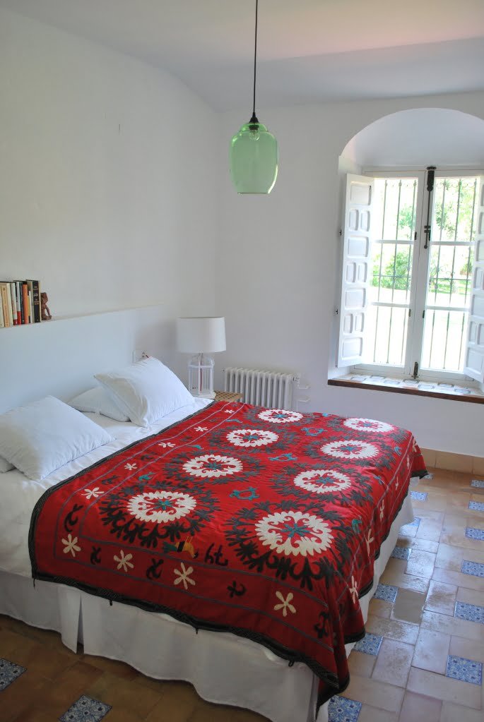 Use bitcoin or other cryptocurrencies to book and pay for countryside homes in Constantina, Seville, Spain, picture 5