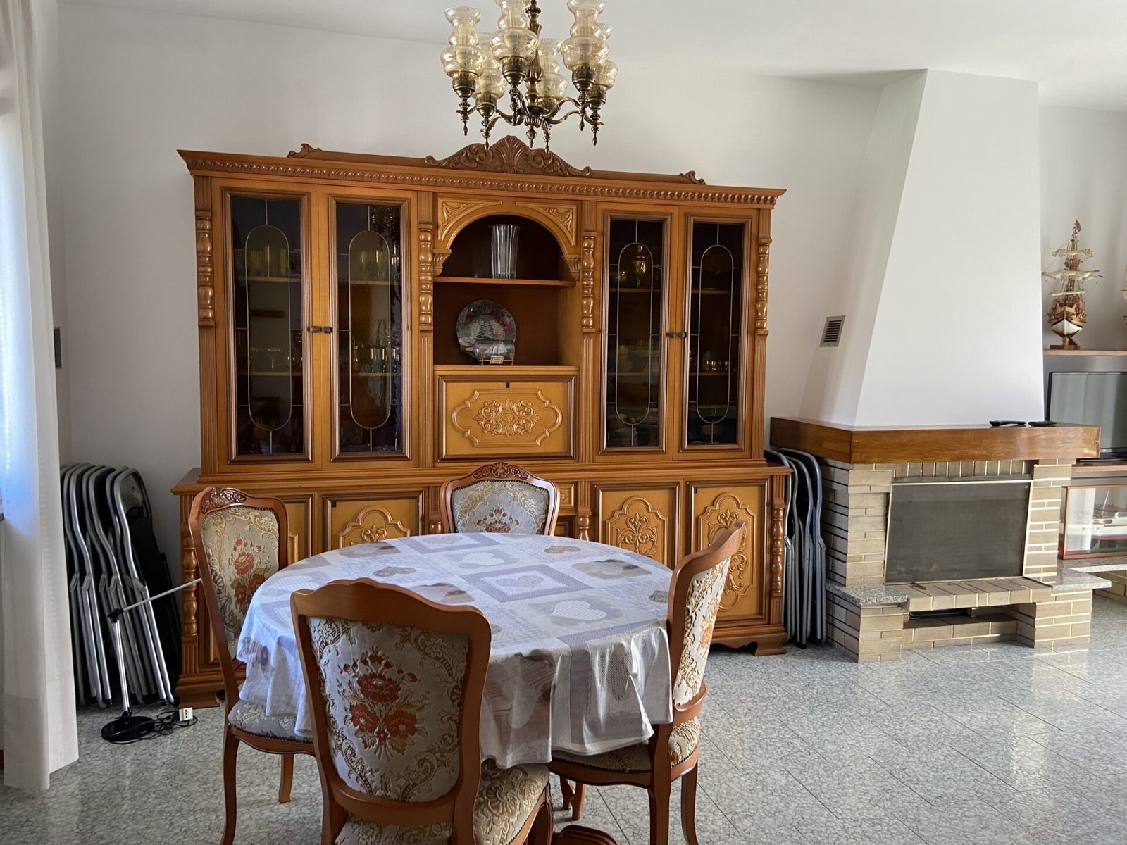 Use bitcoin or other cryptocurrencies to book and pay for bed and breakfast in Via San Nicolò, Monfalcone Gorizia, Italy, picture 3