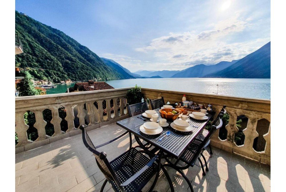 Use bitcoin or other cryptocurrencies to book and pay for apartments in Argegno, Como, Italy, picture 5