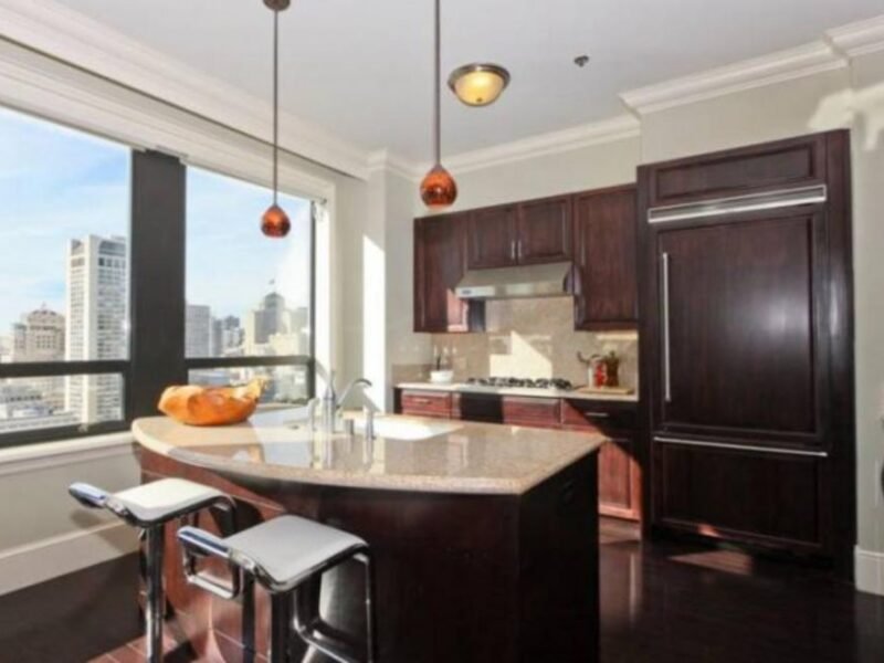 A Luxury 3 Bed, 3 Bed Unit in San Francisco Financial District