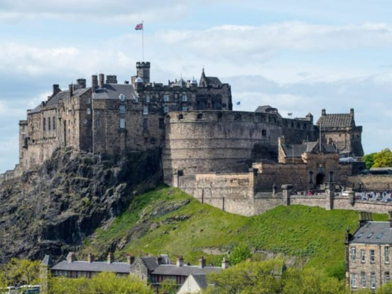 Edinburgh Old Town 2 Bedroom Apartment