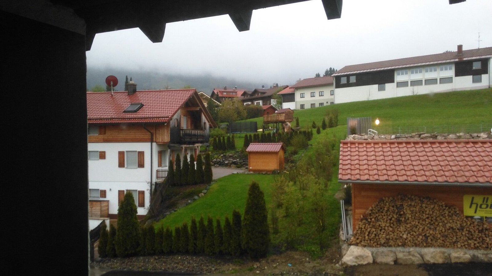 Use bitcoin or other cryptocurrencies to book and pay for apartments in Unterdorf, Oberstaufen, Germany