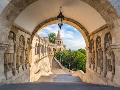 From Vienna: Budapest Small Group Day Trip