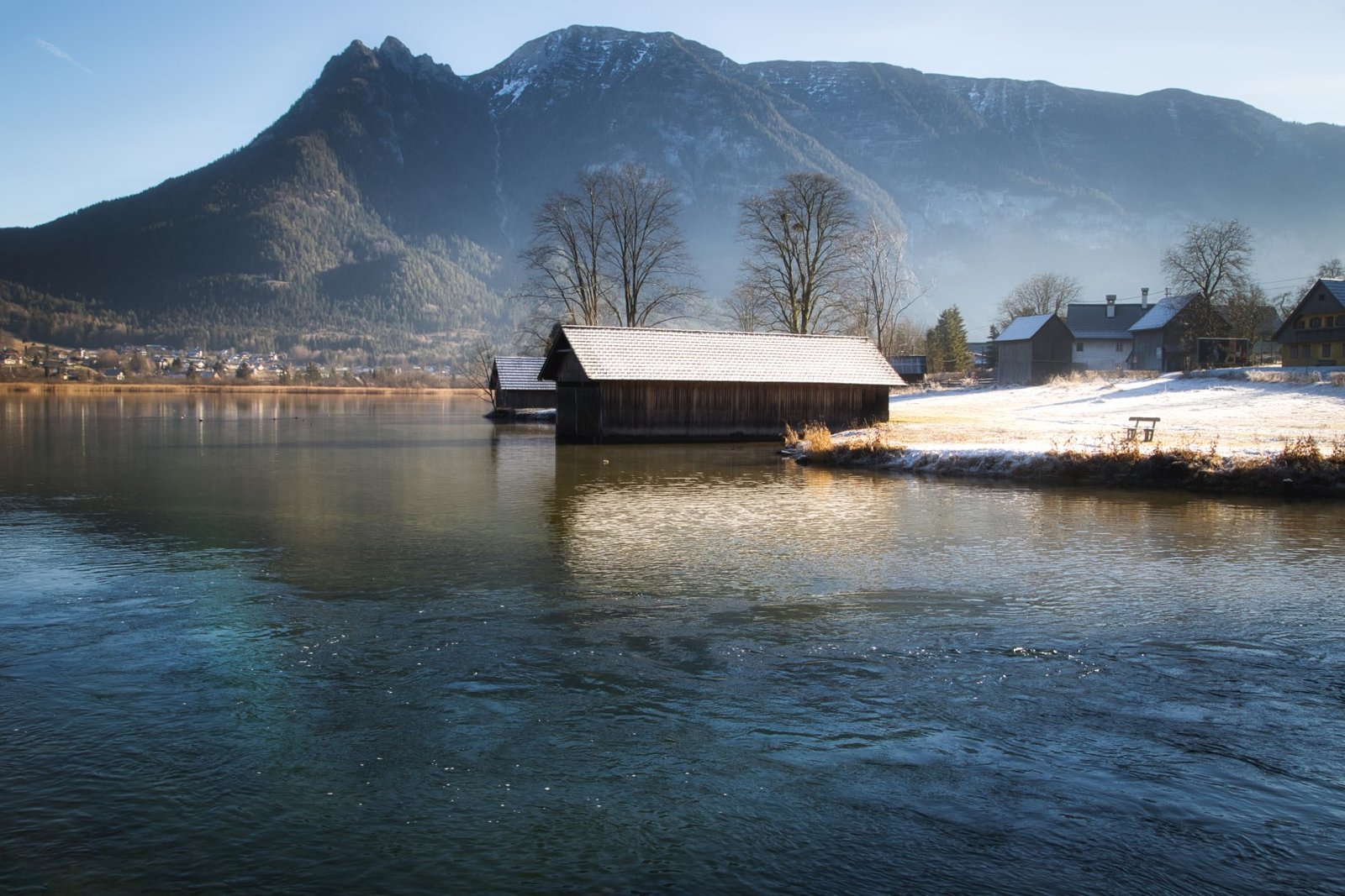 Use bitcoin or other cryptocurrencies to book and pay for tours and excursions in Hallstatt, Upper Austria, Austria, picture 3