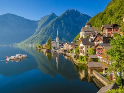 From Vienna: Hallstatt Small Group Day Trip